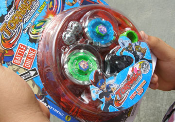 Đồ chơi trẻ em: Tràn lan hàng không nguồn gốc